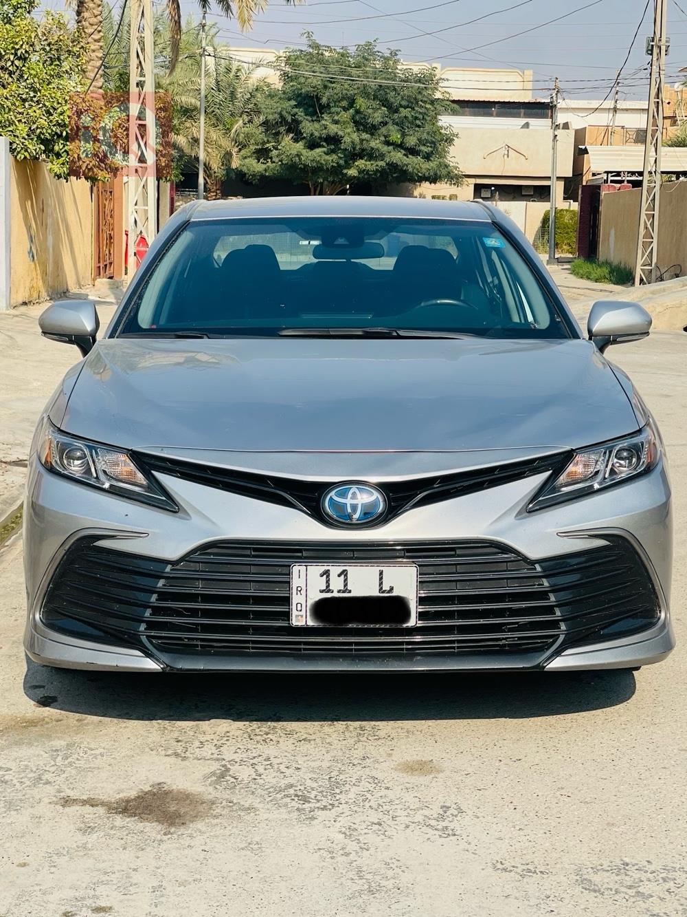 تۆیۆتا کامری